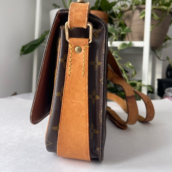 SOLD LOUIS VUITTON VINTAGE CARTOUCHIÈRE MM - Picture 9 of 13